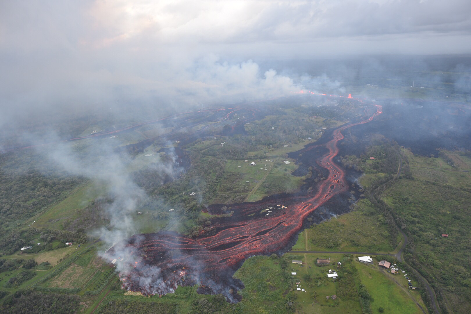 kilauea_lava_flows.jpg